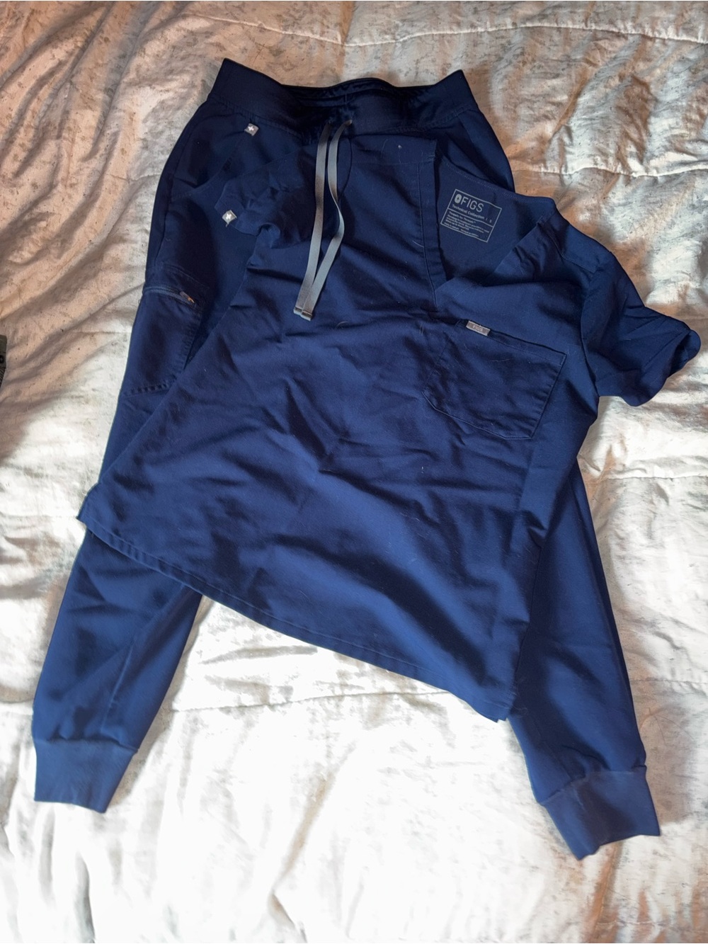 Figs Womens Navy Jogger Sweatpants and Top Set